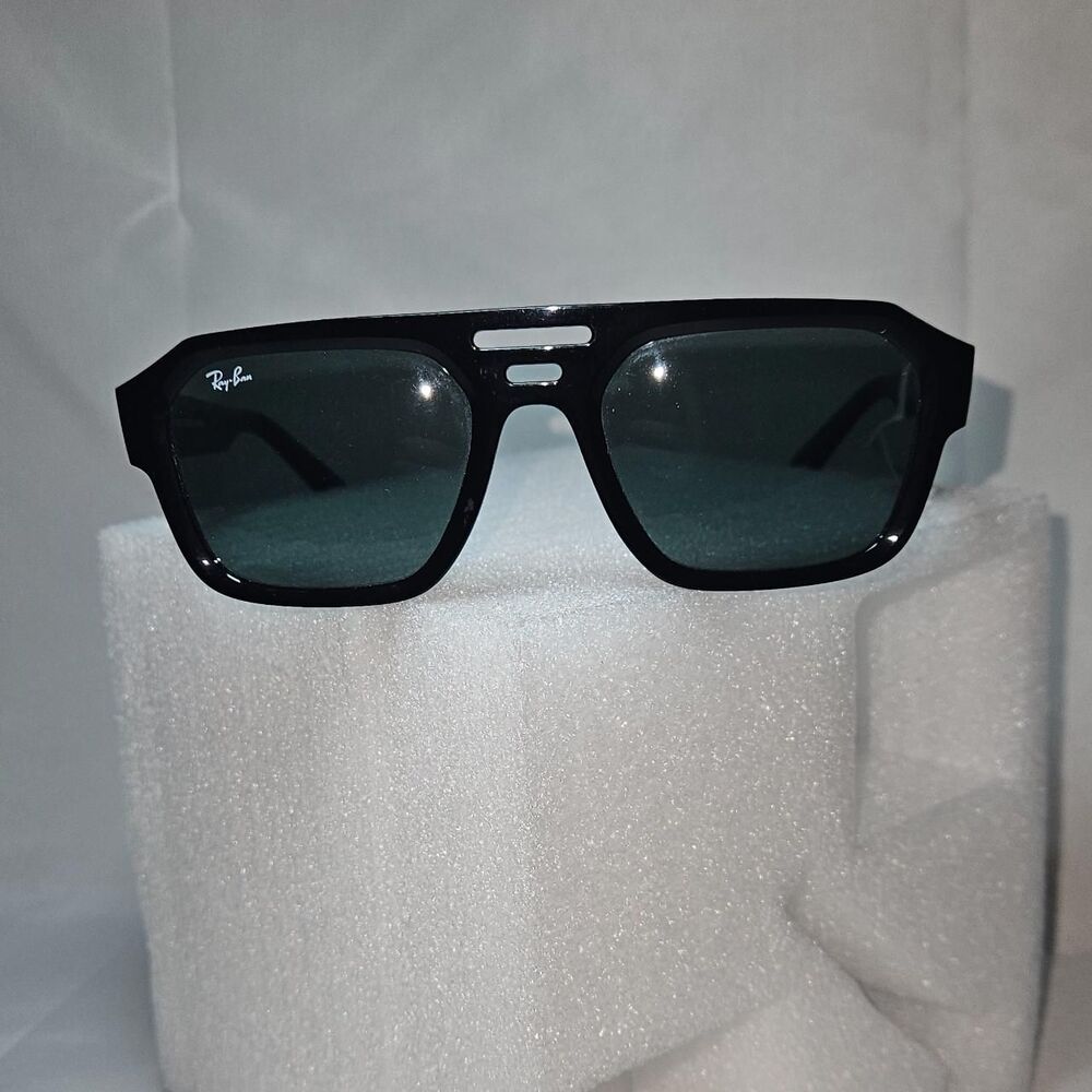 Ray-Ban Corrigan RB4397 Sunglasses – NWT w/ Case | Retail $178